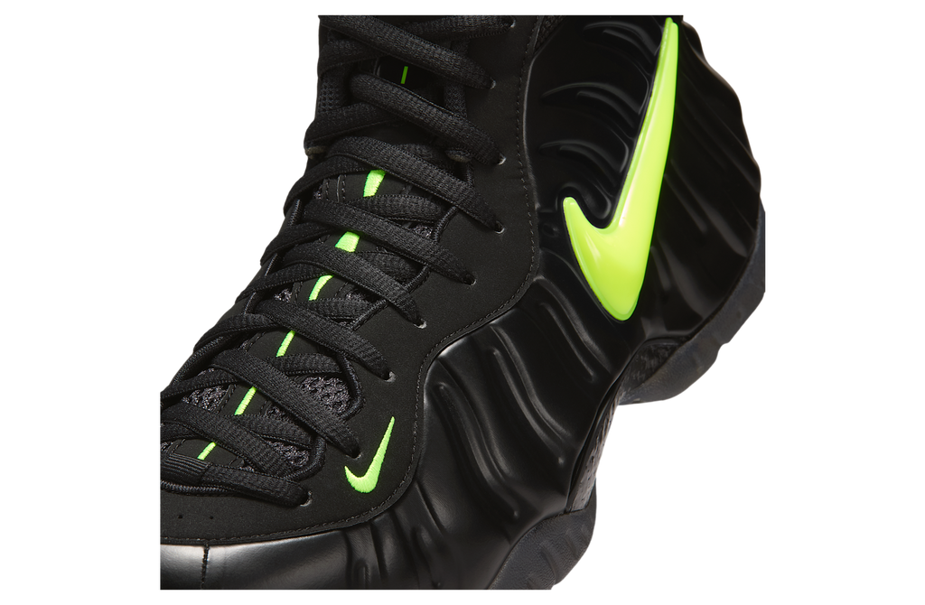 Men's Nike Air Foamposite Pro Voltage