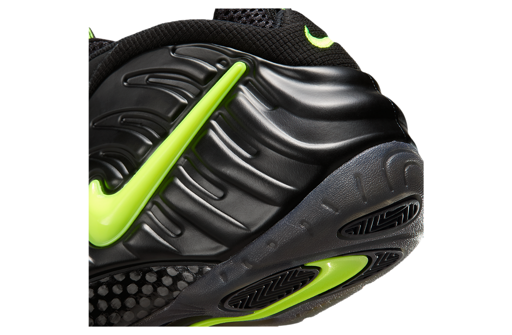 Men's Nike Air Foamposite Pro Voltage