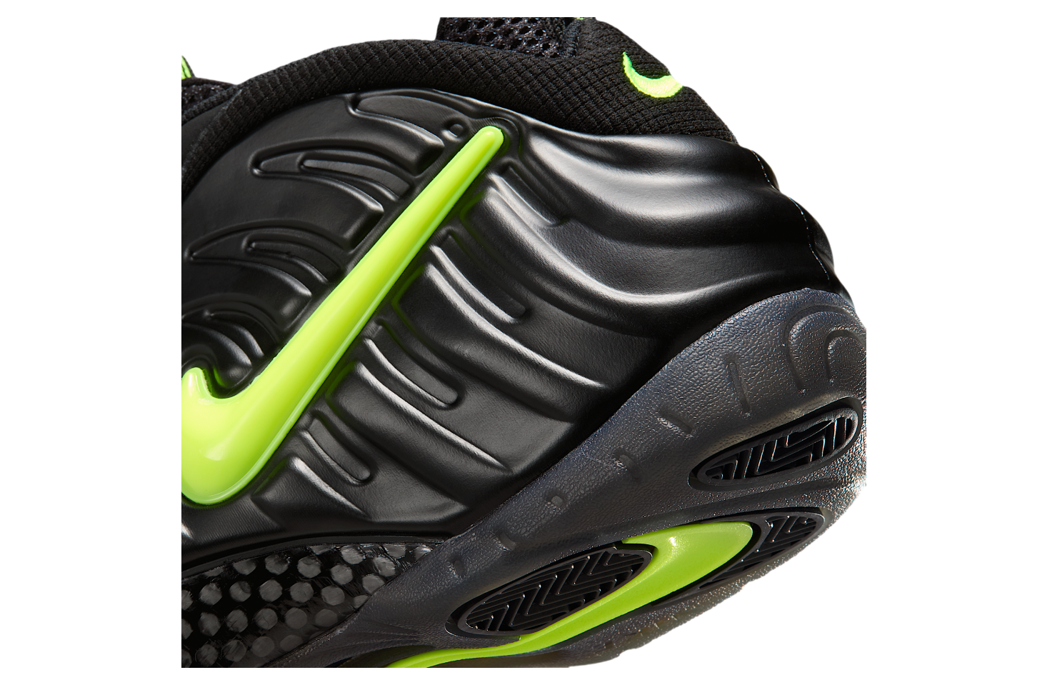 Men's Nike Air Foamposite Pro Voltage