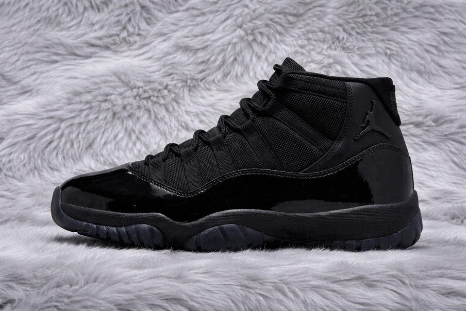 MEN Jordan 11 'Black Cat' Size US 5-16