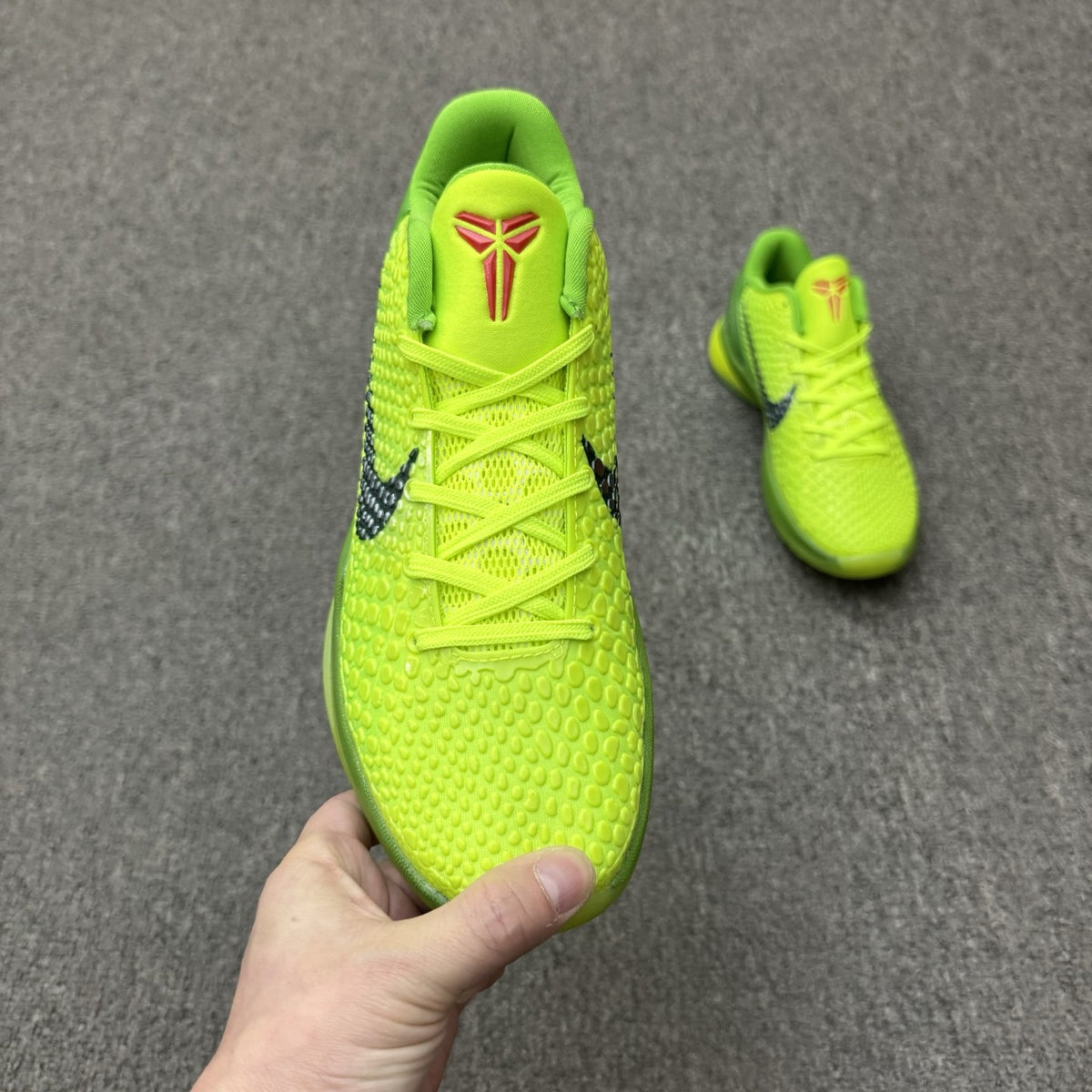 CW2190-300 NK Zoom Kobe 6 Protro Low Grinch 2020 Reverse Men's Size 4-14
